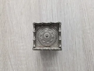 Virgen del Rocío Metal Dorada y Plateada