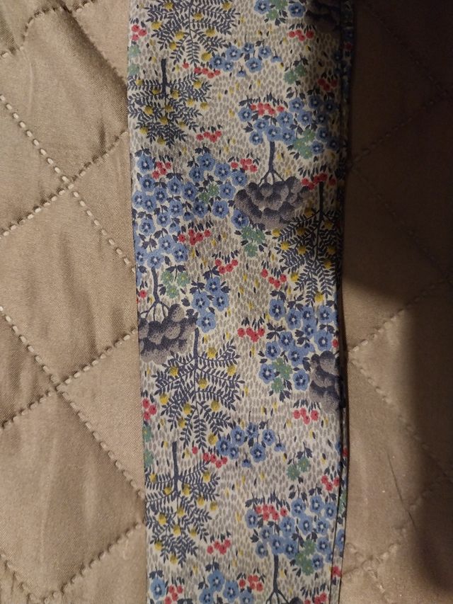 Cravatta uomo fantasia floreale