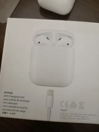Airpods Apple