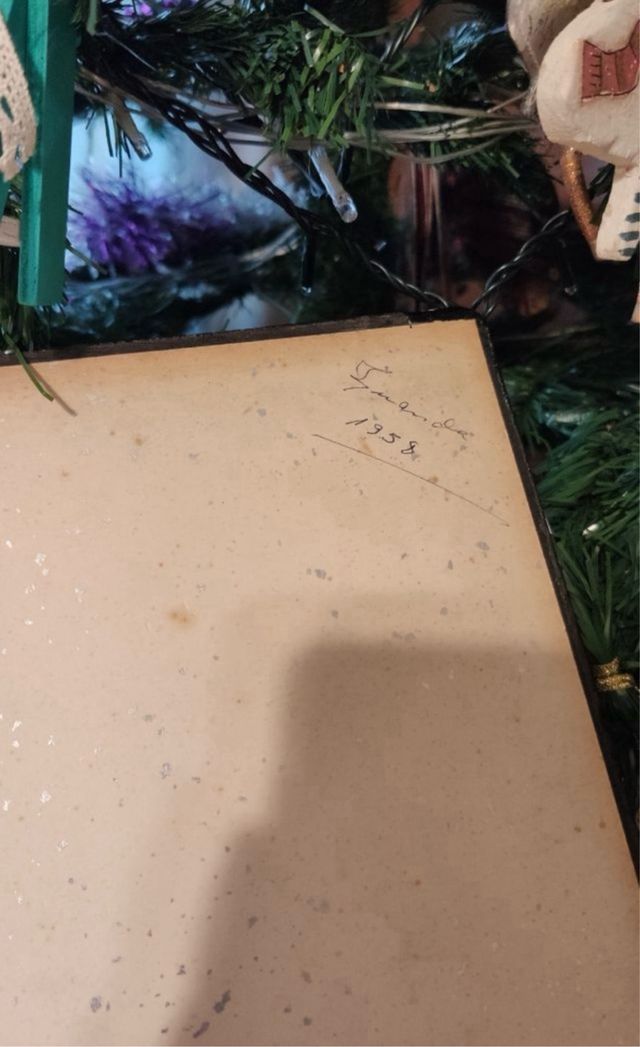 Álbum antiguo de cuerda 