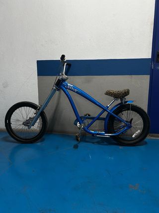 Bicicleta Chopper Azul Eléctrico