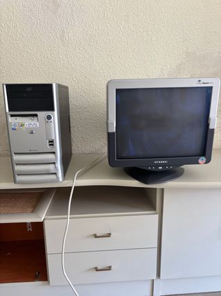 Ordenador Hyundai Plata/Negro