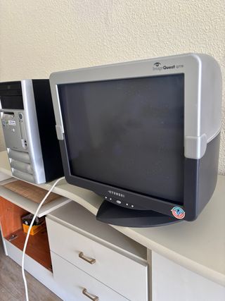 Ordenador Hyundai Plata/Negro