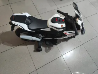 Moto Honda CBR1000 a batería infantil