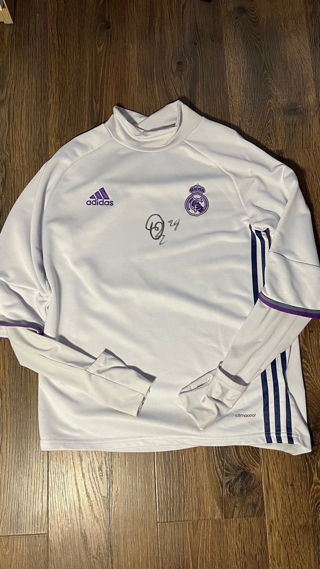 Sudadera Real Madrid Firmada Vinicius Jr