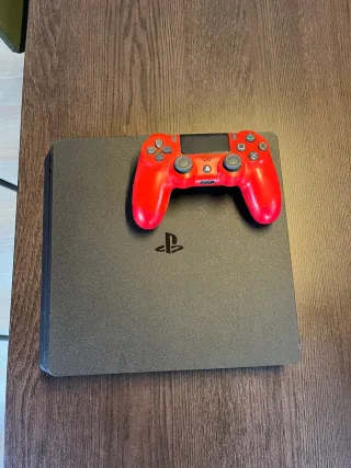 PS4 (PlayStation 4) Negra + Mando + Juegos