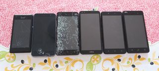 Lotto 2 telefoni: Sony, Wiko, Neffos