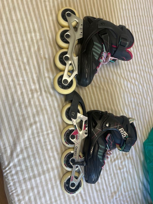 Patines en línea 4 ruedas negro/rosa