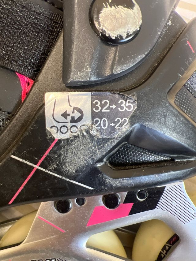 Patines en línea 4 ruedas negro/rosa