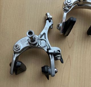 Frenos Bicicleta Shimano Sora
BR 3400
BR 3300