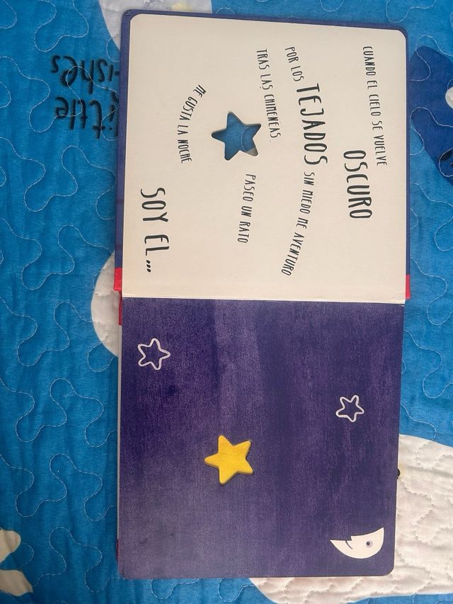 ¿De noche quién Soy?; Solapas de tela y u...