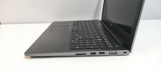 Portátil Core i5 7ª Gen 8GB RAM SSD HDMI