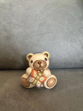 Orsetto Thun con farfalla