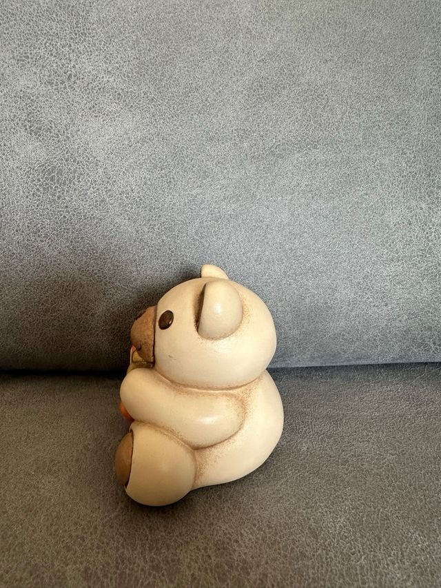 Orsetto Thun con farfalla