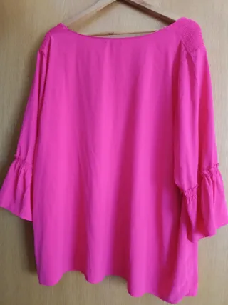 Blusa Kiabi rosa talla única con volantes