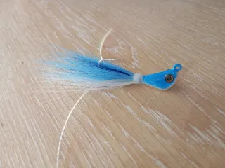 Bucktail jig Banana 21g Pesca cola de gamo