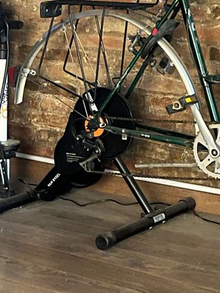 Rodillo Entrenamiento D100 Zwift Edition