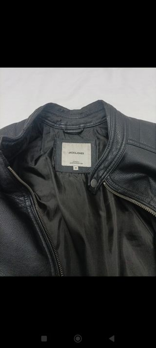 Chaqueta Jack & Jones polipiel estilo motero