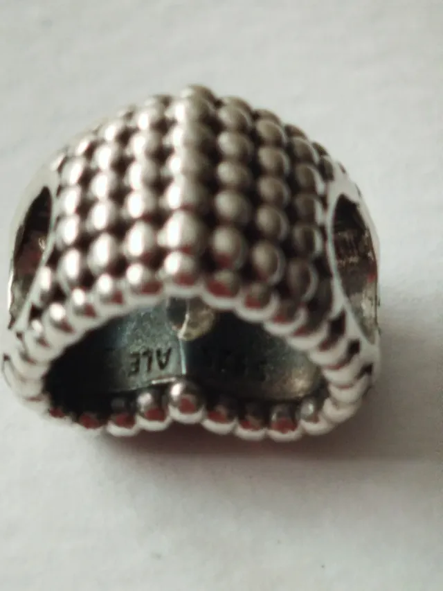 Pandora Corazón Bolitas Plata