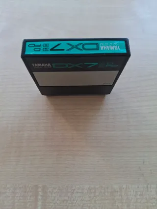 Cartucho Data ROM Yamaha DX7 IID / IIFD