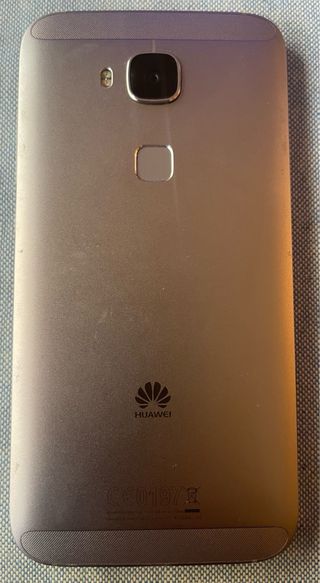 Telefono cellulare nero Huawei per pezzi di ricambio
