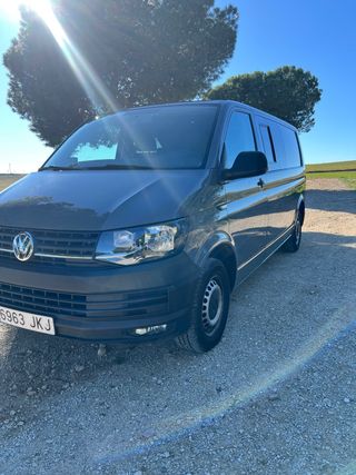 Volkswagen Transporter T6 2015