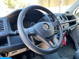 Volkswagen Transporter T6 2015