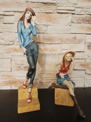 Figuras decorativas mujer (2 unidades)