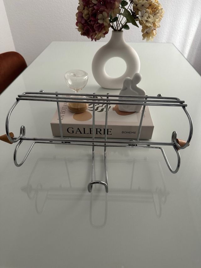 Servilletero de pared metal y madera