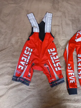 Maillot y culote ciclismo ESTEVE