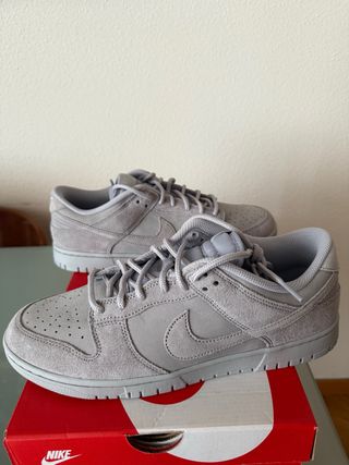 Nike Dunk Low SE Gris