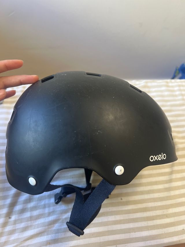 Casco Oxelo Negro Patines
