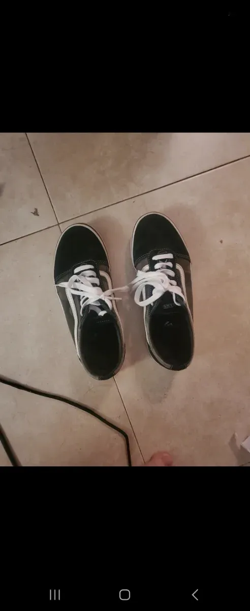 Zapatillas Vans Negras y verdes camuflaje.pone 37