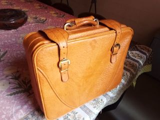 MALETA ANTIGUA DE CUERO DE VIAJE MARRON CLARO