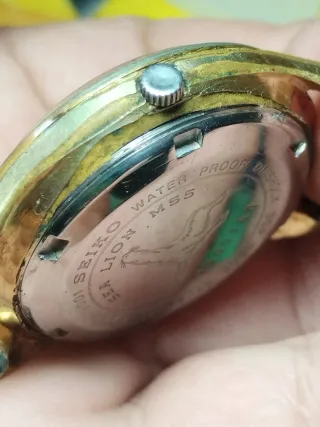 Reloj Seiko Sea Lion M 55 Dorado