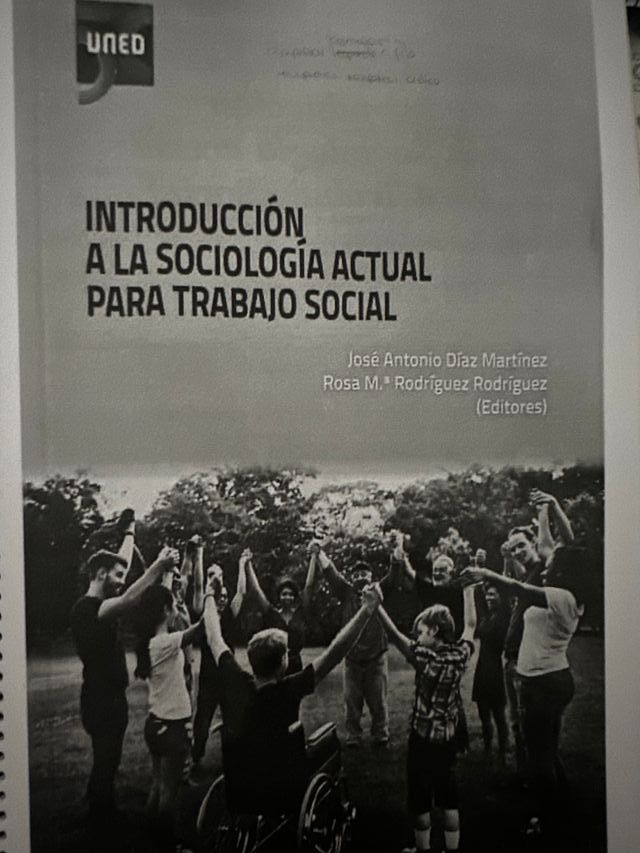 Introducción a la Sociología Actual UNED