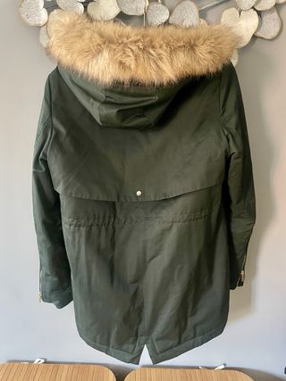 Parka Zara verde talla M