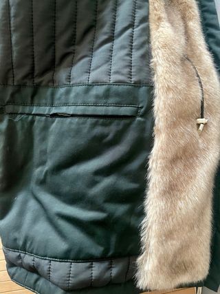 Parka Zara verde talla M