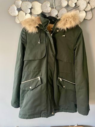 Parka Zara verde talla M