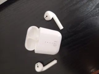 Cuffie Bluetooth AREA Bianche
