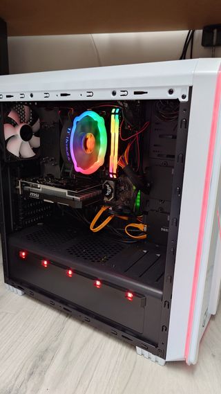 Torre PC AMD Ryzen 7, 16GB RAM Corsair, GTX 1650..