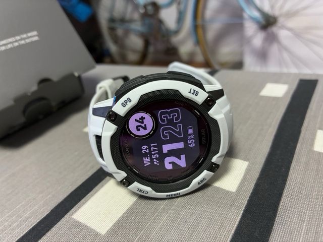 Garmin Instinct 2X Solar Gris/Blanco