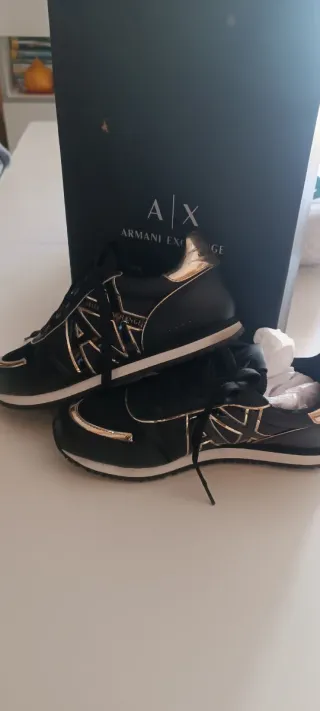 Scarpe Armani Exchange donna nere oro