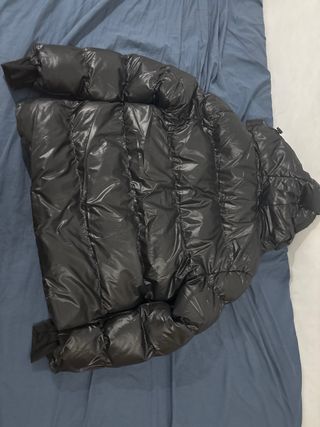 Chaqueta de invierno negra brillante