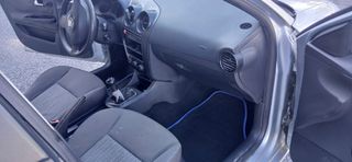 SEAT Cordoba 2004