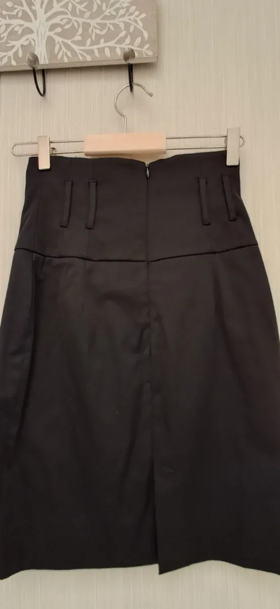 Falda negra Mango Talla S