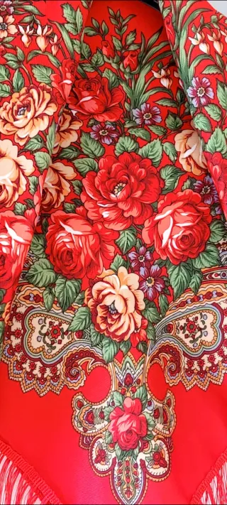 Fazzoletto stile russo con frange Scialle, sciar