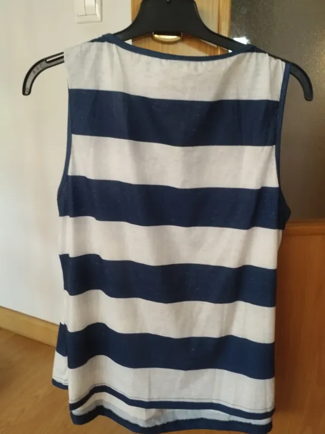 Camiseta sin mangas rayas azul y blanco