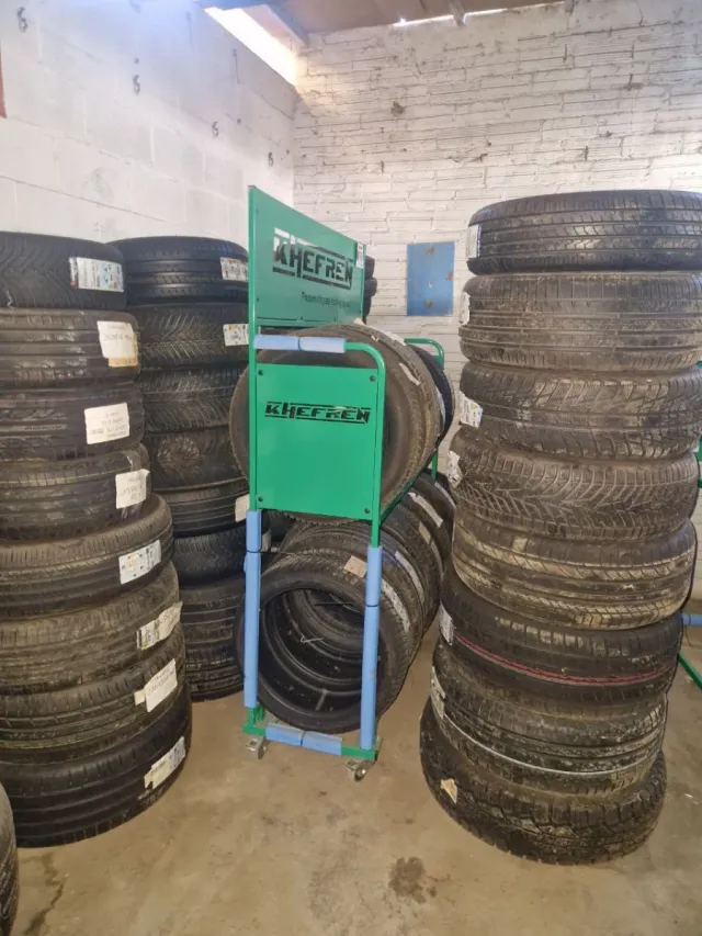 Lote 256 Neumáticos Nuevos marcas premium a 2700e