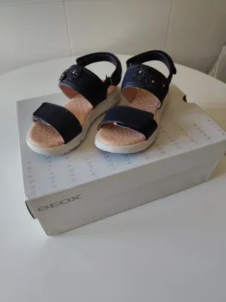 Sandalias Geox niña talla 35